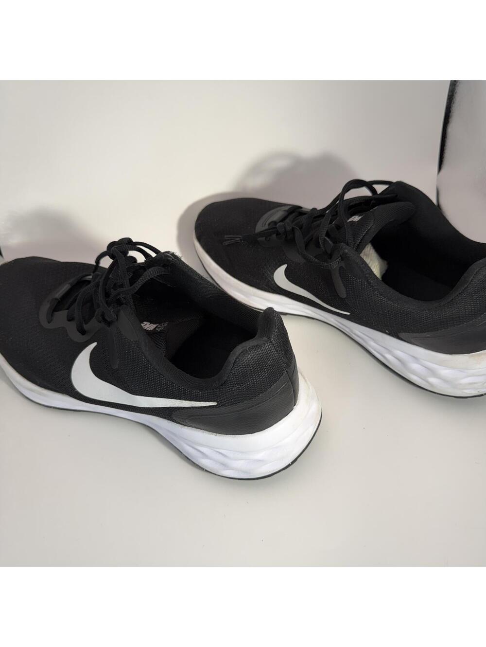 Nike Revolution 6 Next Nature Black White Running Shoes Men's Size 12 DD8475